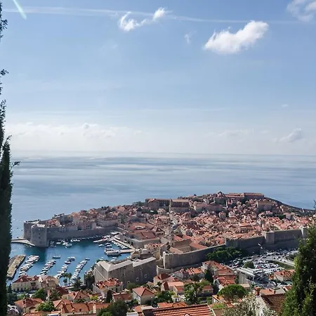 Apartment Alan Apartment *